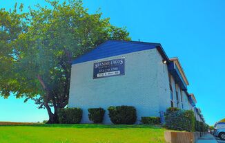 Spanish Lagos Apartments