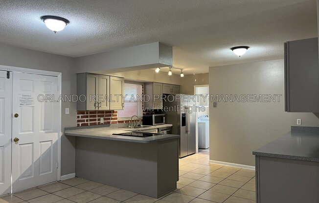 2230 FLEET CIR