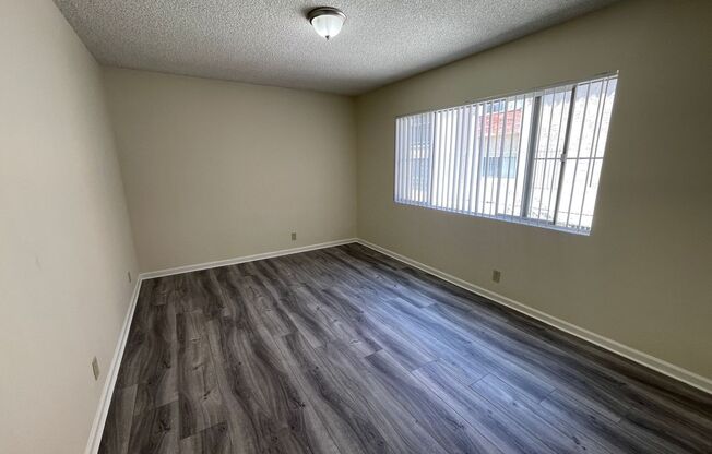 2 beds, 1 bath, 888 sqft, $2,250, Unit 223