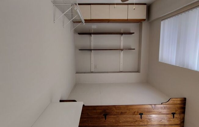 ***AVAILABLE NOW***Modern Micro Unit – Steps from Mission Beach Boardwalk!