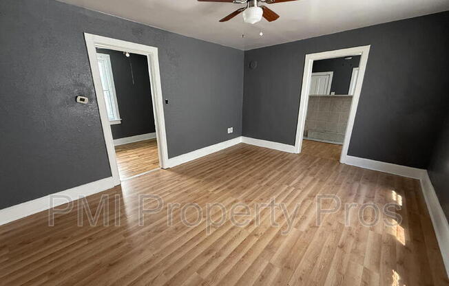 2630 N 24 ST