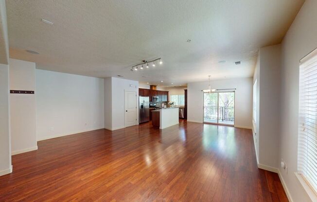 LEASE SPECIAL - $300 OFF 1ST MONTHS' RENT! Close To MAX!  Single Car Garage Included