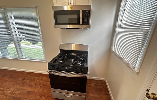 4510 4520 N BANNER DR