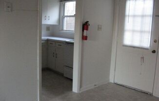 2 beds, 1 bath, 950 sqft, $1,135, Unit 1326-4
