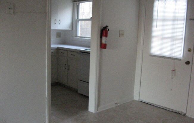 2 beds, 1 bath, 950 sqft, $1,135, Unit 1326-4