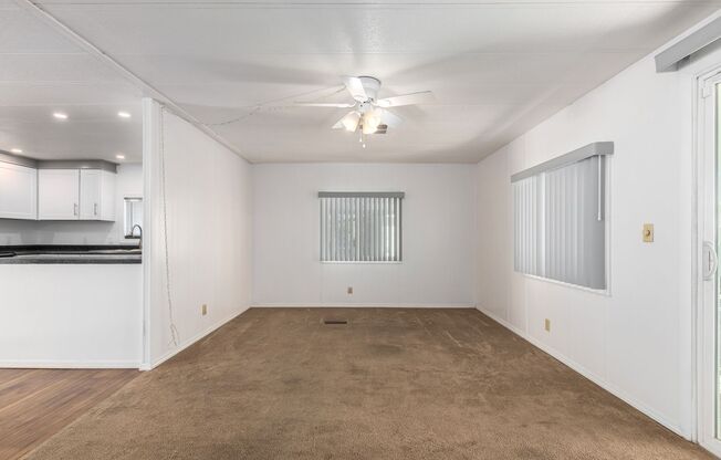 2 beds, 2 baths, $1,550, Unit Unit BB-21