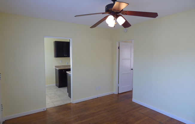 1 bed, 1 bath, 650 sqft, $2,295, Unit 3427