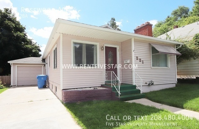 221 ROSEWOOD AVE