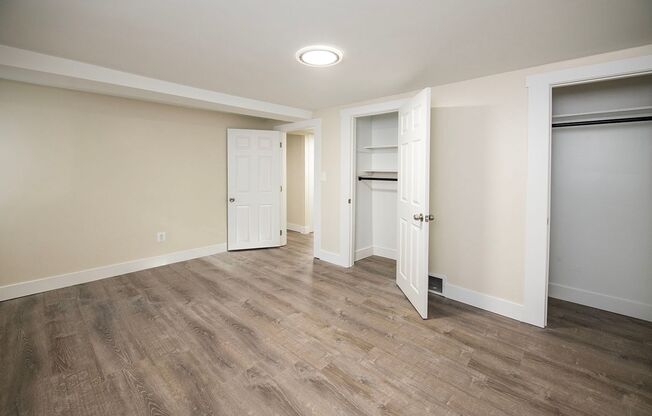 2 beds, 1 bath, 720 sqft, $1,299, Unit 108-04D