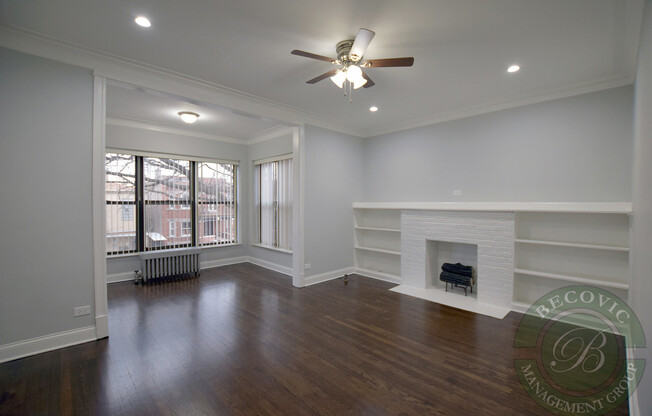 The Albany Park Place