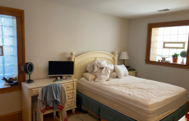 3242 W Wrightwood Ave, Chicago IL 3