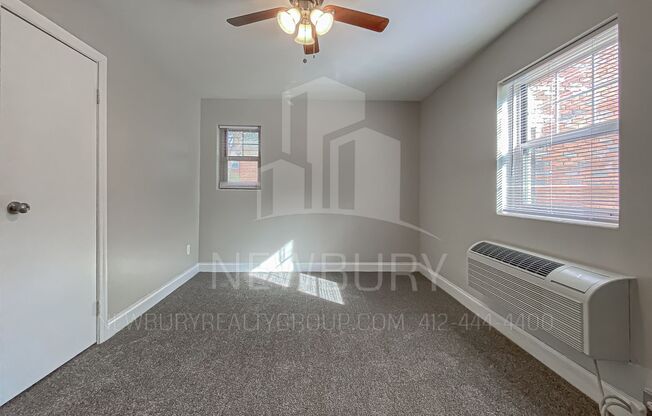 1 bed, 1 bath, 520 sqft, $725, Unit 313-02