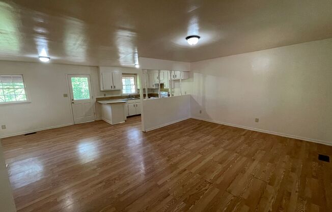 Renovated 2 bedroom 1 bath house available