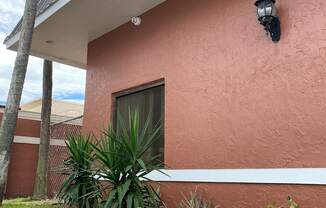 a view of the front of the house from the street at Colonial Apartments, Orlando, 32808