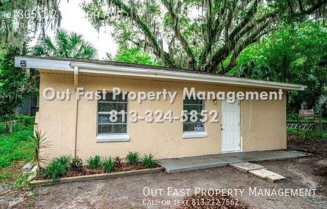 1805 1/2 E SLIGH AVE