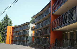 Beacon Hill Apartments