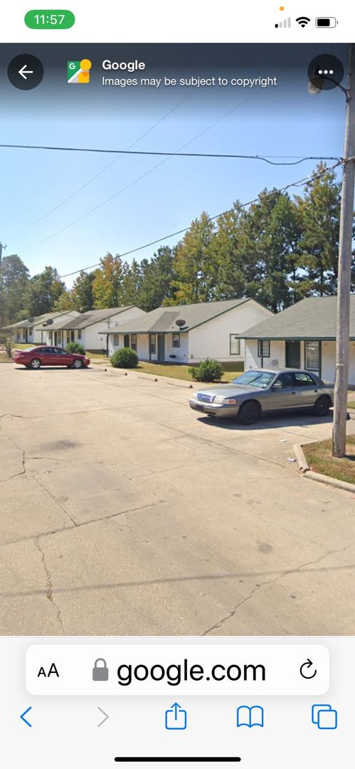 2 beds, 1 bath, 750 sqft, $700, Unit CC177