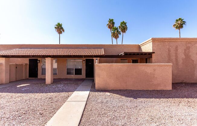 615 N Arrowhead Dr