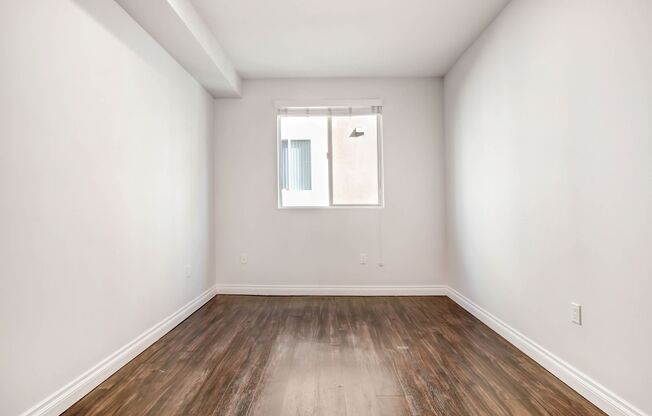 1 bed, 1 bath, 787 sqft, $2,345, Unit 309
