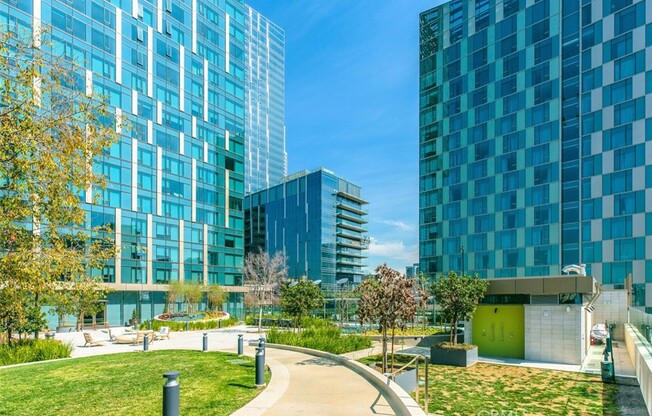 1 bed, 1 bath, 730 sqft, $3,500, Unit 3702