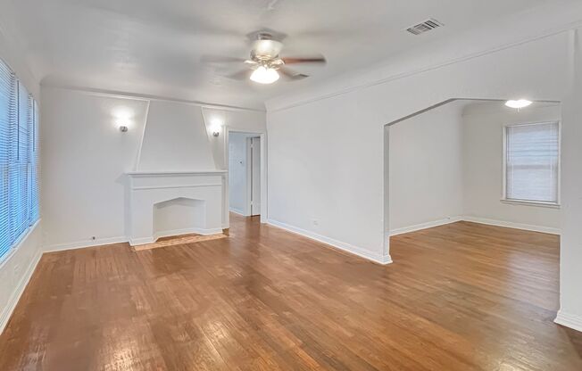 Charming Historic Home in Los Angeles Heights Keystone Park – A Timeless Gem Awaits!