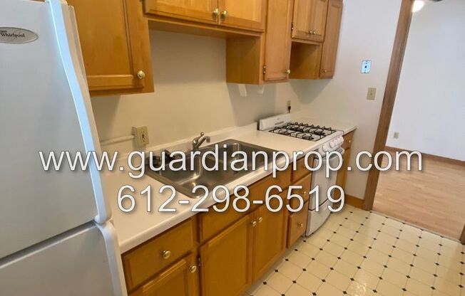 1 bed, 1 bath, 600 sqft, $988, Unit #6