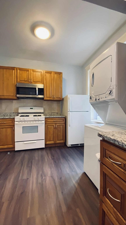 153 STRATHMORE RD