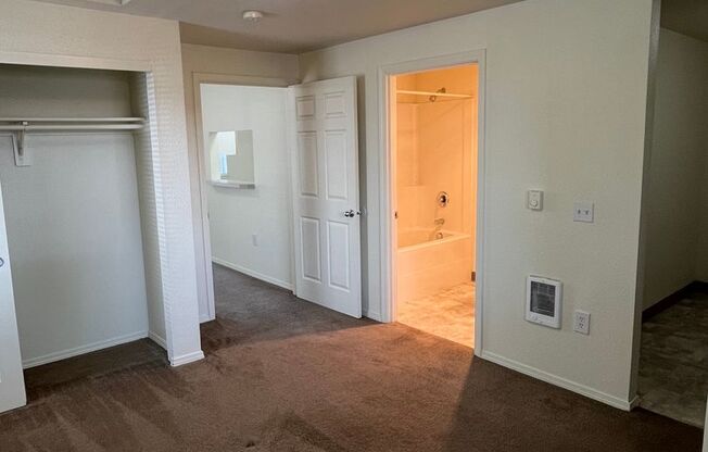 1 bed, 1 bath, 760 sqft, $1,450, Unit 132