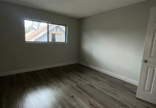 648 92 ST