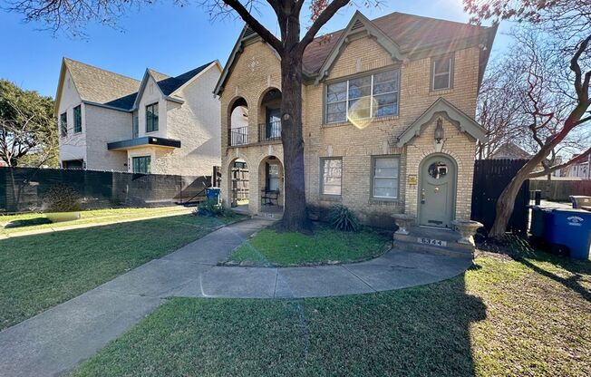 6344 - 6346 Goliad Ave