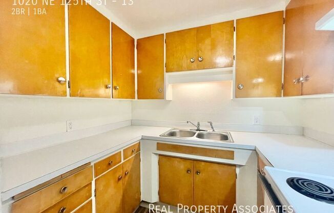 1020 NE 125th St