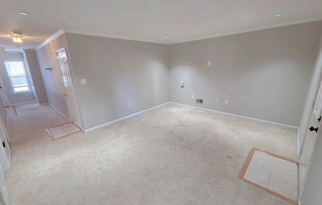 Stunning 3 Bed 2.5 Bath Home With Fenced Yard In Beautiful Harris Property