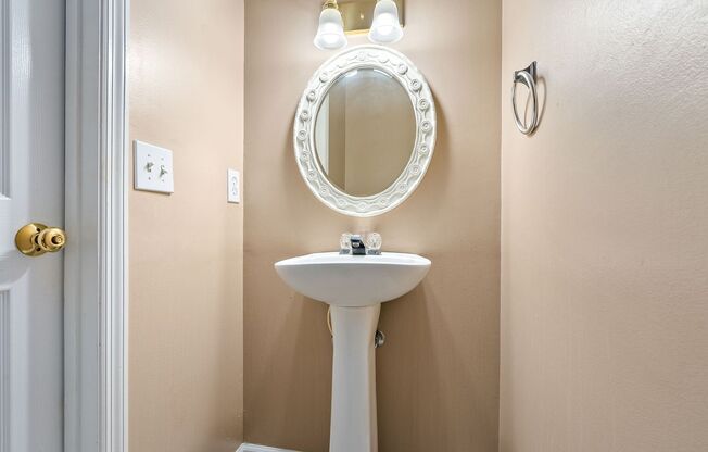 2 beds, 2.5 baths, $1,800