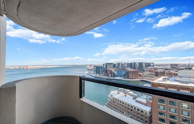 3 beds, 2.5 baths, 1,892 sqft, $8,550, Unit 26F