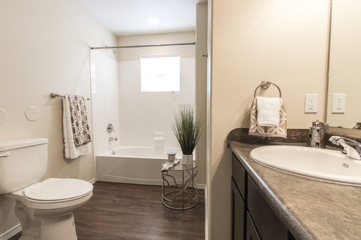 Rio Vista Apartments