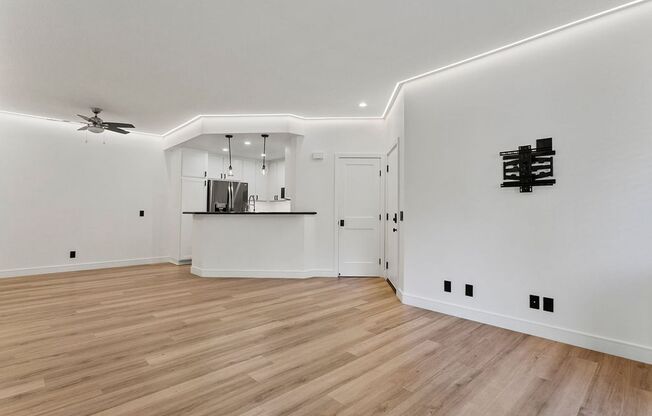 Stunning Single-Level 2-Bedroom Condo with Designer Upgrades Throughout!