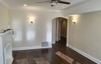 3 beds, 1 bath, $2,300