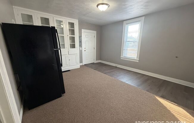 512 E Masterson Avenue