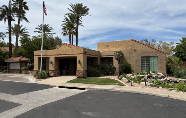 2 beds, 2 baths, $2,250, Unit #2098