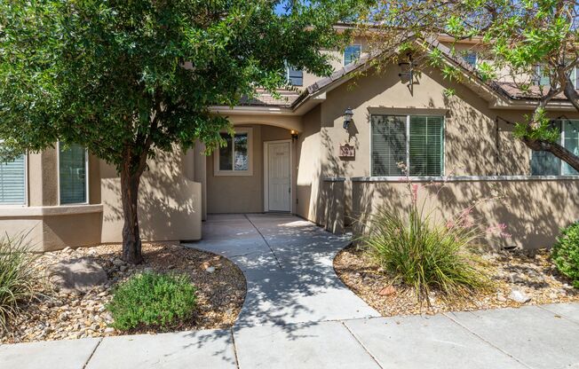 3 bedroom, 2.5 bathroom St. George Home