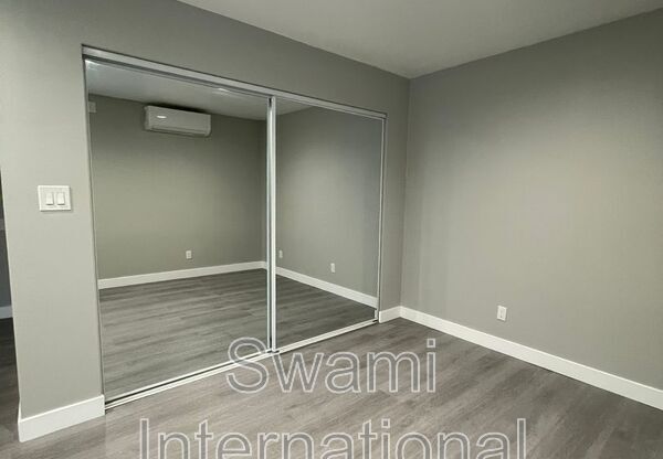 7102 1/2 S FIGUEROA ST