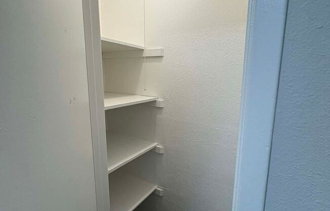 1 bed, 1 bath, 455 sqft, $913, Unit 14-1412