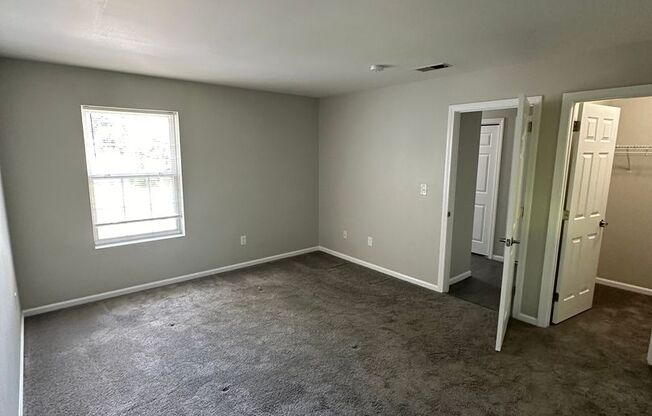 1 bed, 1 bath, 807 sqft, $2,195, Unit 70-17