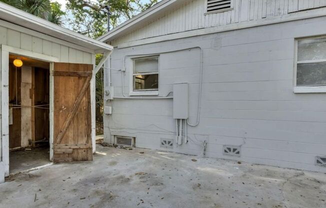 4/2 ST Pete Home Available Now