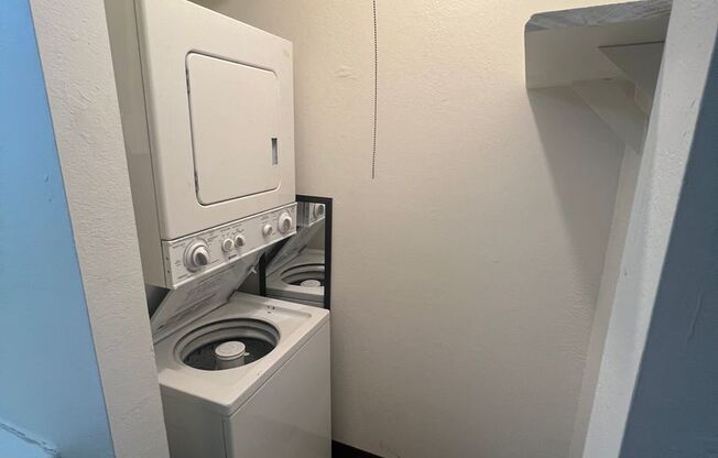 1 bed, 1 bath, $1,450, Unit #97