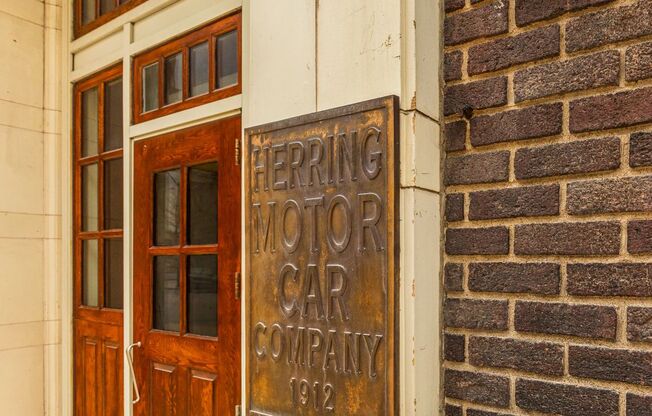 2 beds, 1 bath, 1,054 sqft, $1,450, Unit 110-101