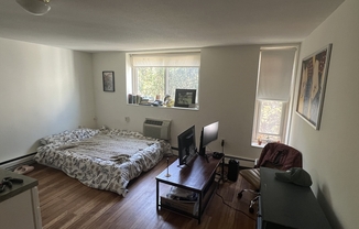 270 HIGHLAND AVE