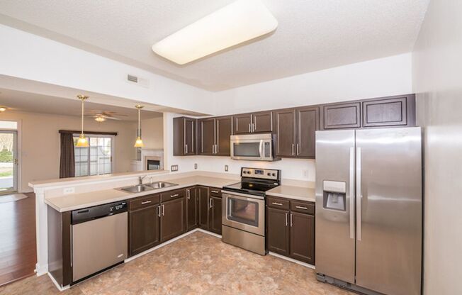 Beautiful Condo in Virginia Beach
