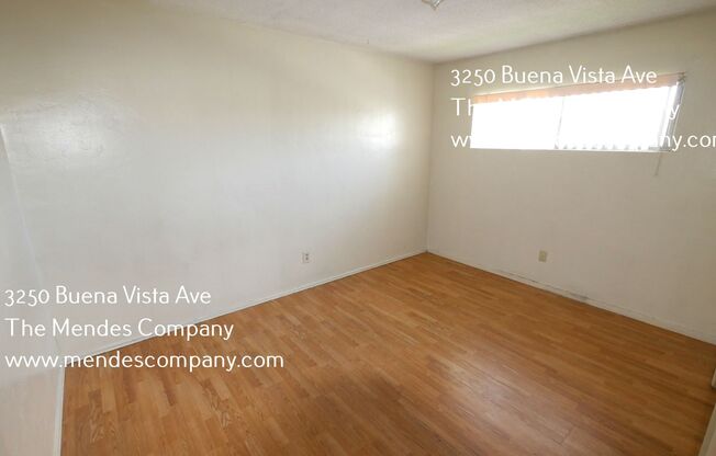 3250 BUENA VISTA AVE
