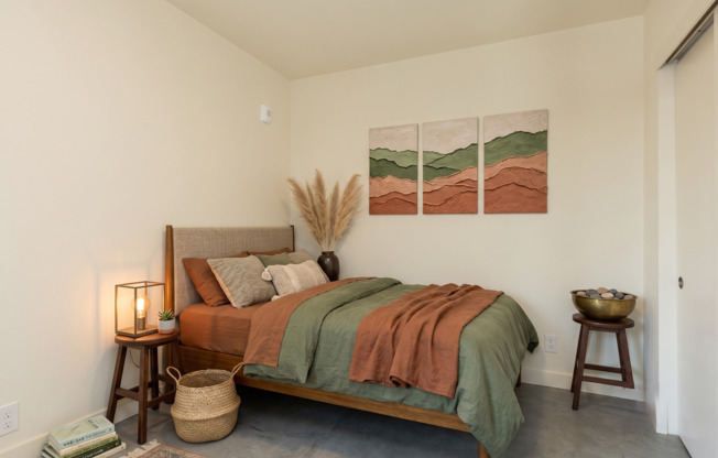 2 beds, 1 bath, 643 sqft, $2,724, Unit 307